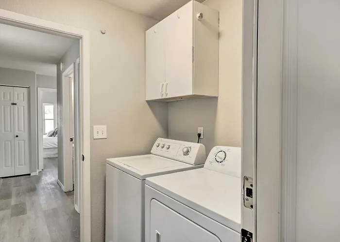 Dom wakacyjny Patio + Fenced Yard: Family Retreat In Phoenix!