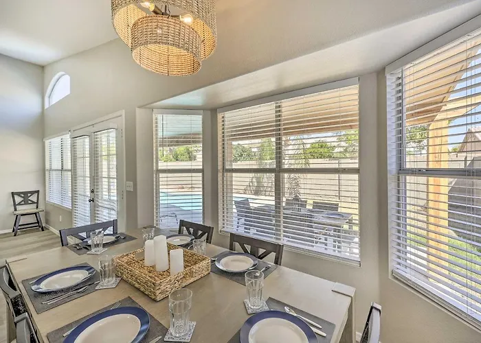 Dom wakacyjny Patio + Fenced Yard: Family Retreat In Phoenix! Phoenix